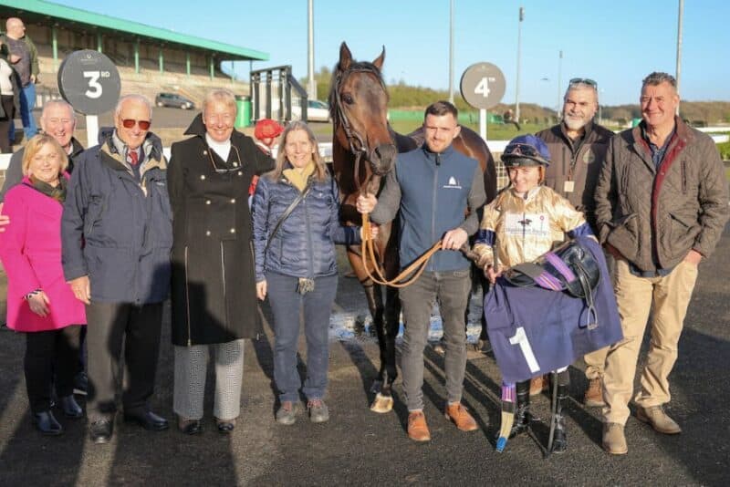 HORSE RACING