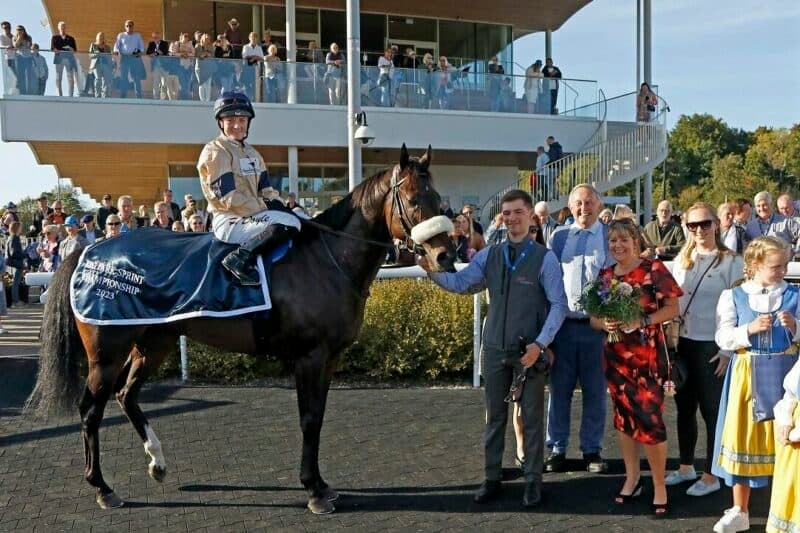 WASHINGTON HEIGHTS (Hollie Doyle) winner of The Bro Park Sprint Championship